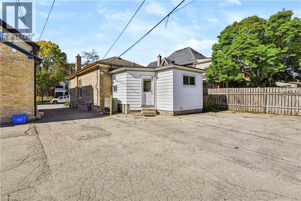 241 Brant Avenue Property Photo 27