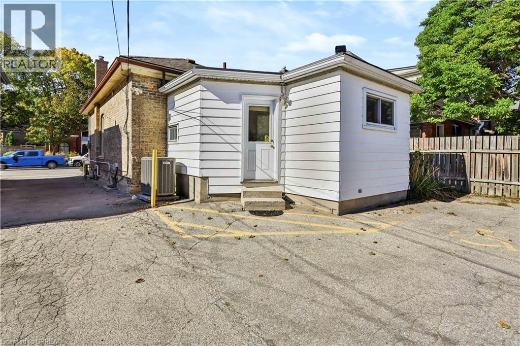 241 Brant Avenue Property Photo 28