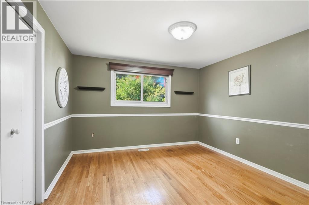 106 Victor Boulevard Property Photo 12