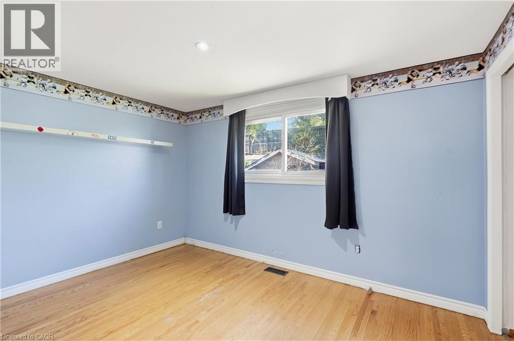 106 Victor Boulevard Property Photo 14