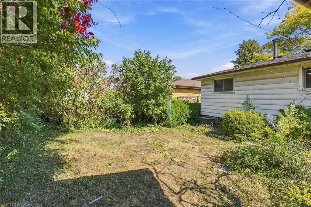 106 Victor Boulevard Property Photo 23