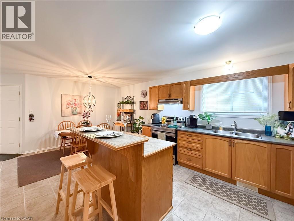33a Lingwood Drive Property Photo 15