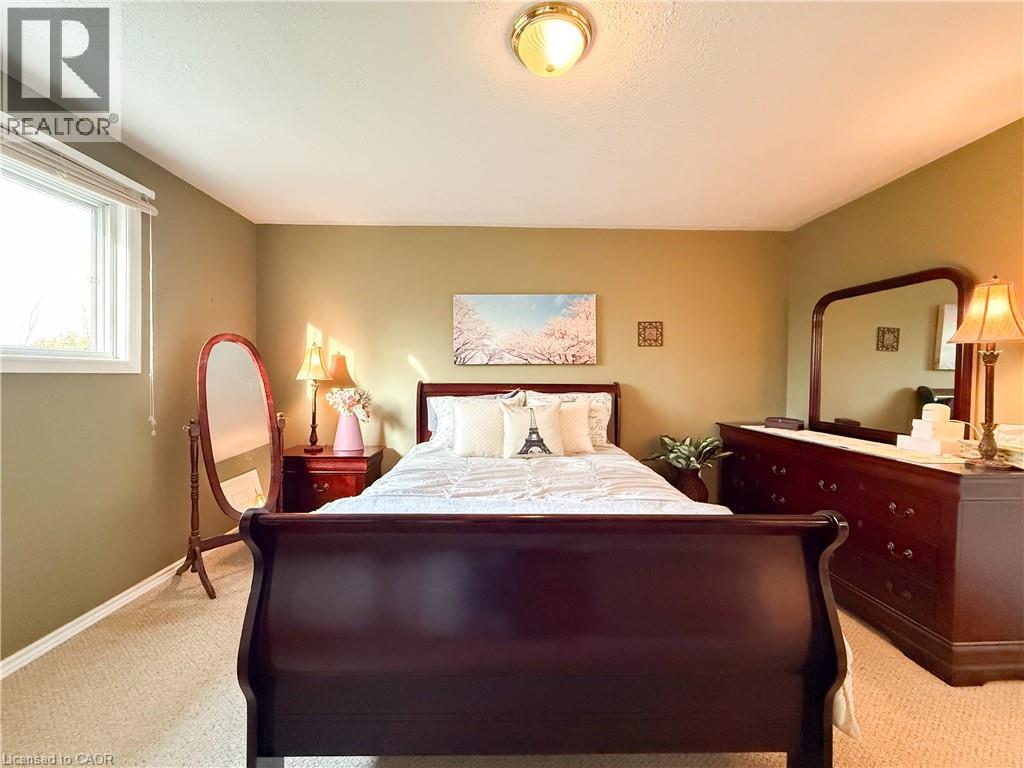 33a Lingwood Drive Property Photo 21