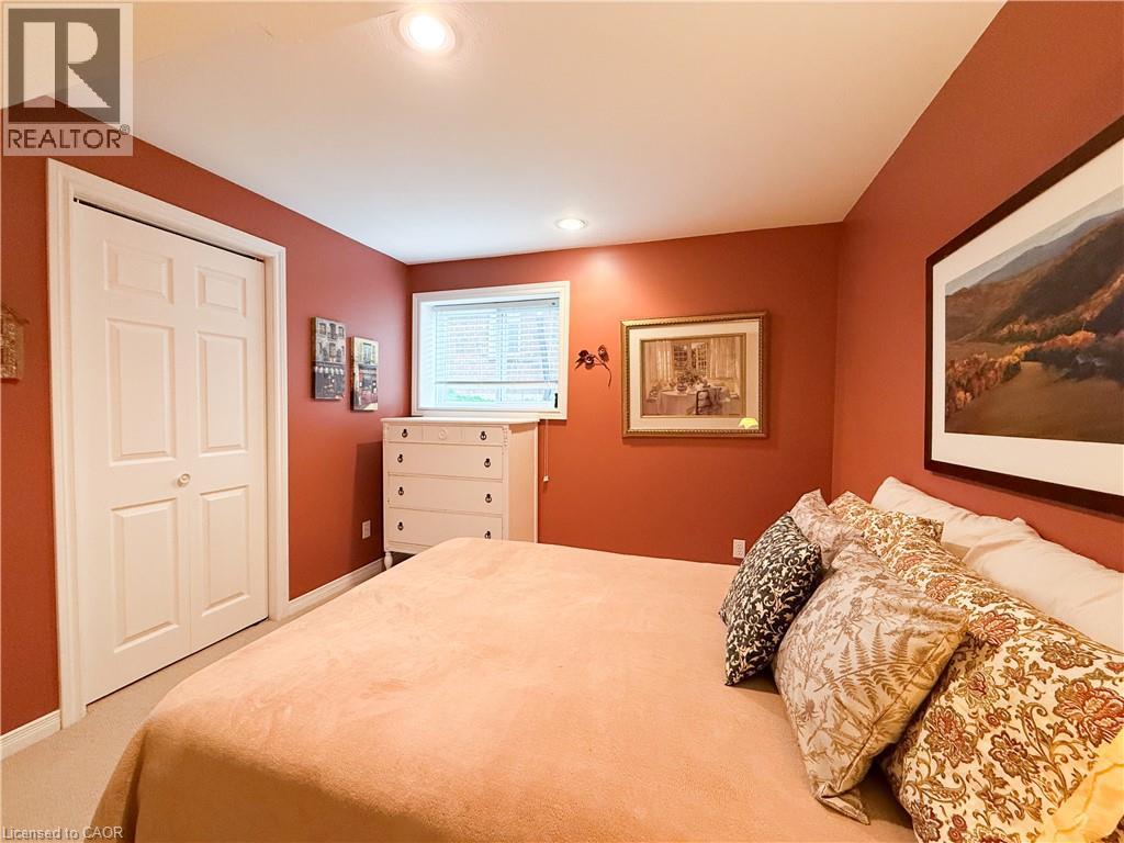 33a Lingwood Drive Property Photo 29