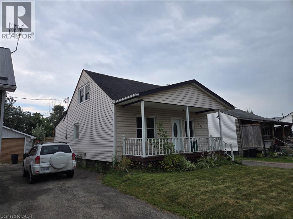 325 Simpson Avenue Property Photo 2