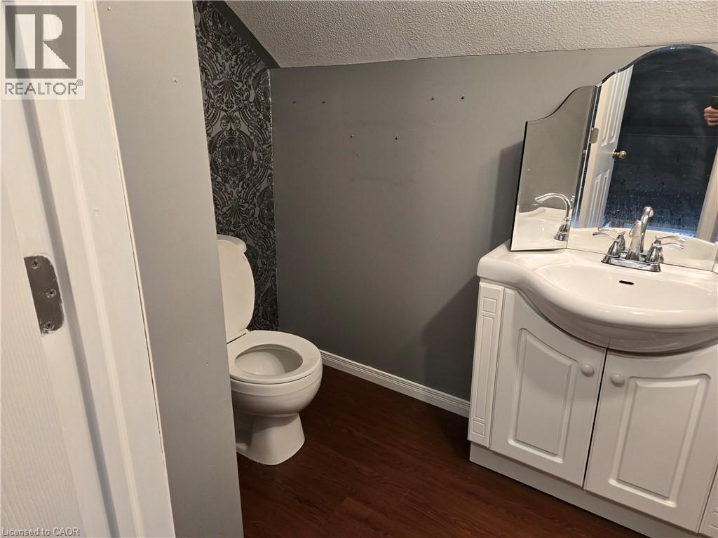 325 Simpson Avenue Property Photo 12