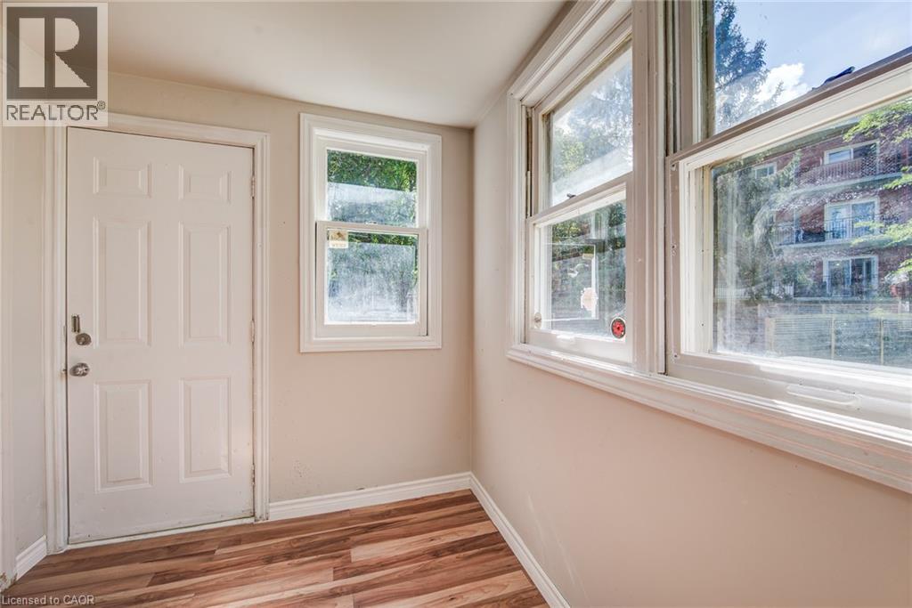 49 West Avenue Unit# Unit 1 Property Photo 7