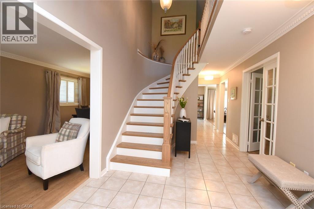 470 Amanda Crescent Property Photo 6