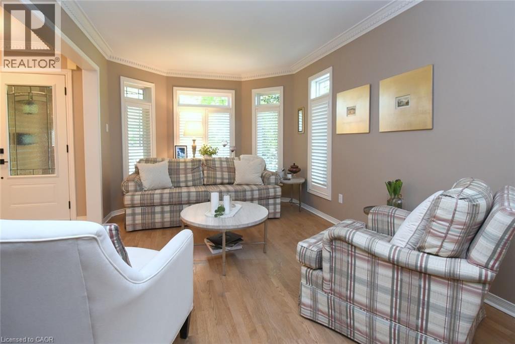 470 Amanda Crescent Property Photo 10