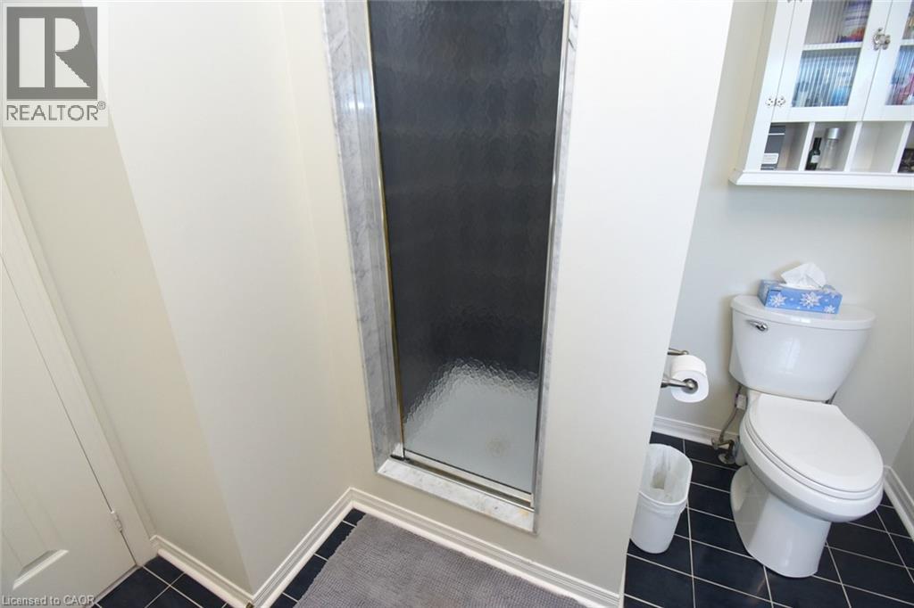 470 Amanda Crescent Property Photo 32