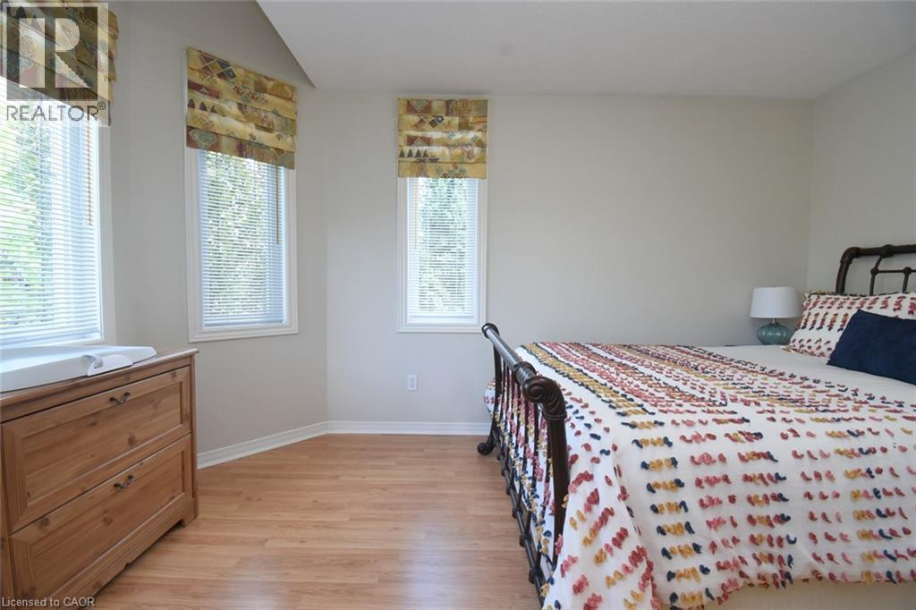 470 Amanda Crescent Property Photo 33