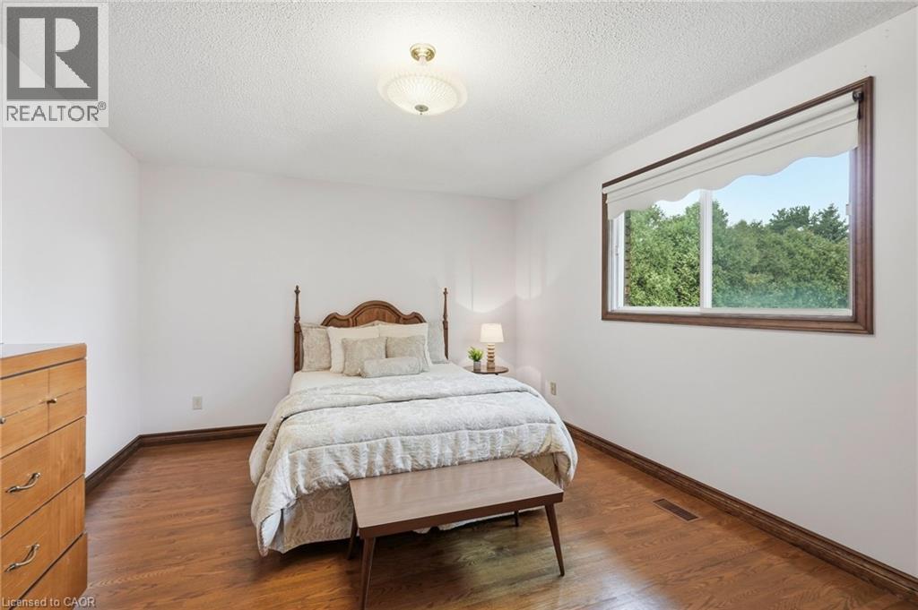 4 Nellida Crescent Property Photo 29