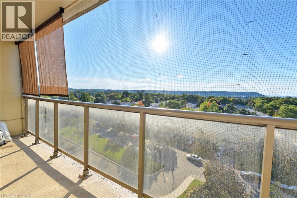 15 Nicklaus Drive Unit# 804 Property Photo 3