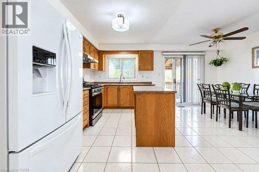 6484 Skipper Way Property Photo 10