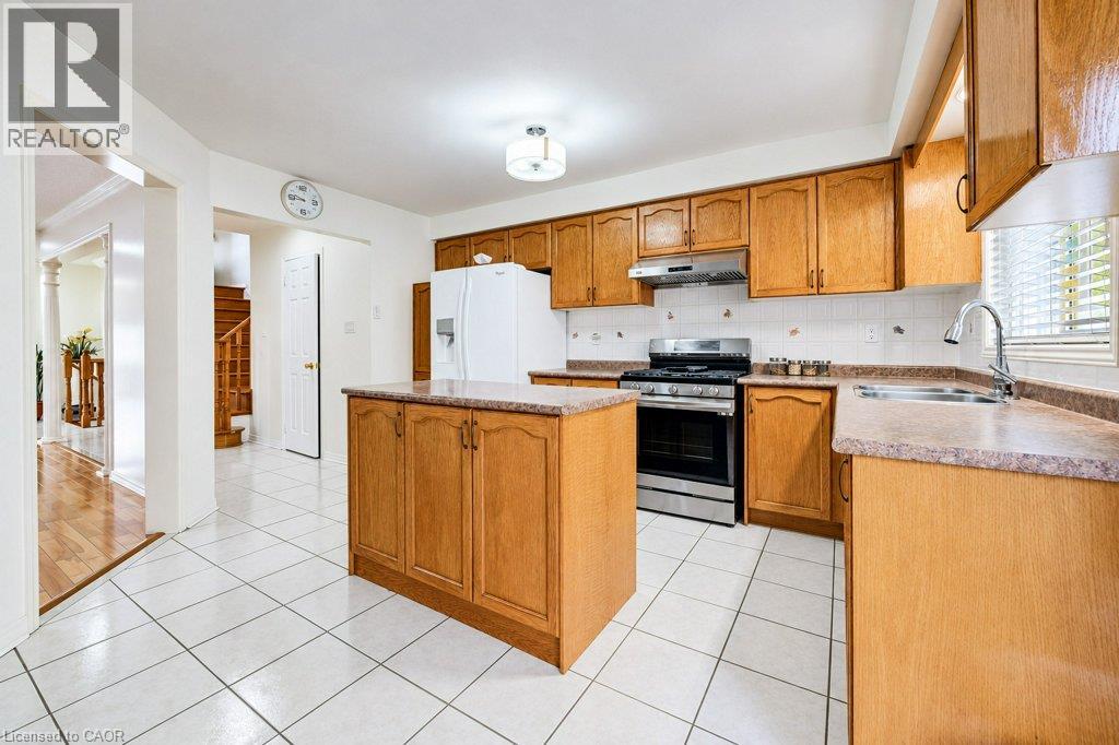 6484 Skipper Way Property Photo 13