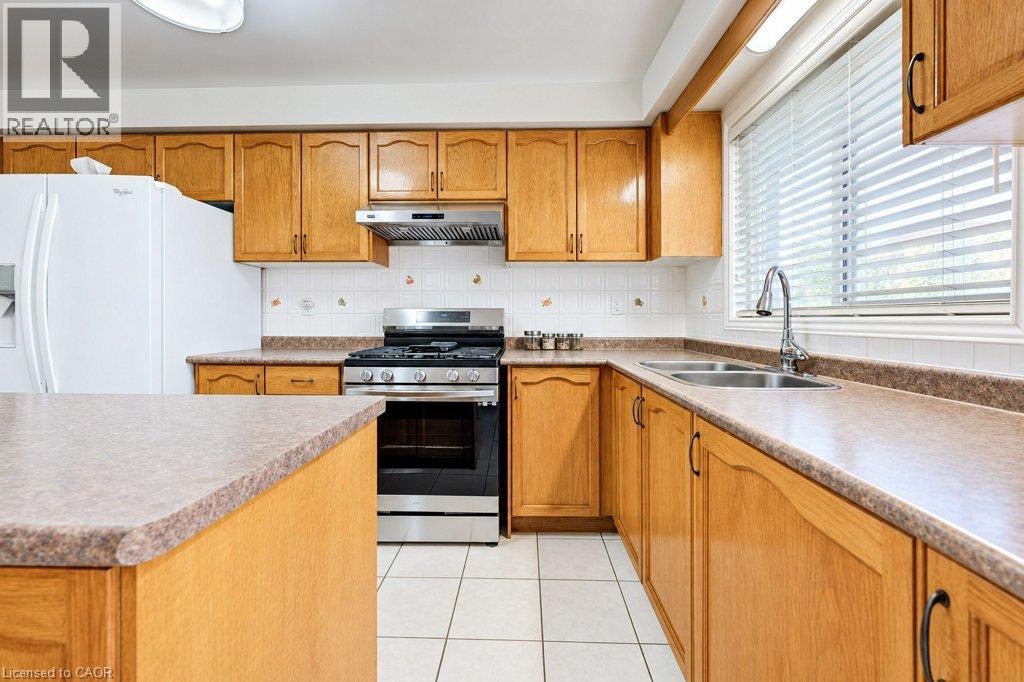 6484 Skipper Way Property Photo 14