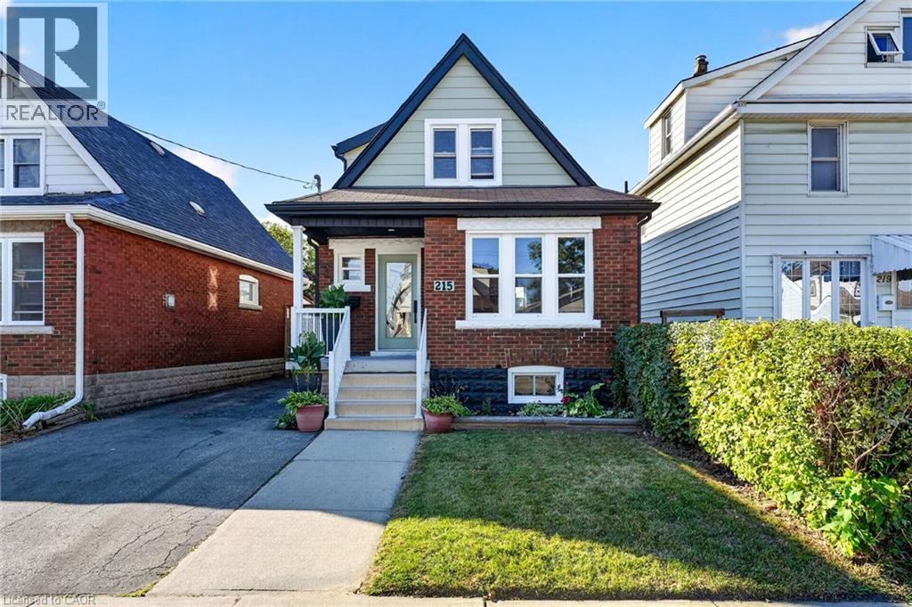 215 PALING Avenue Property Photo 1