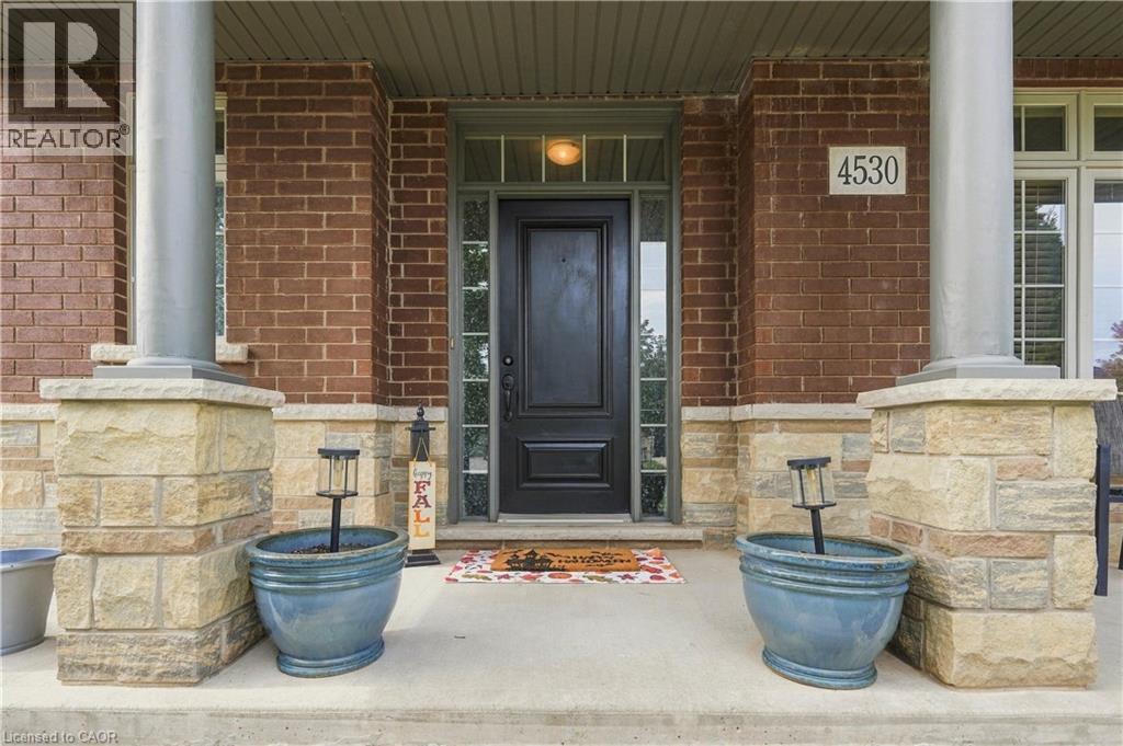 4530 Frances Crescent Property Photo 4