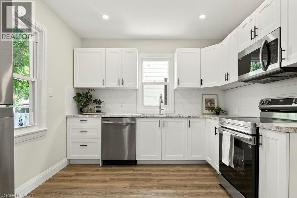 95 Chetwood Street Property Photo 13