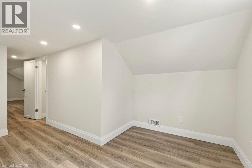 95 Chetwood Street Property Photo 38