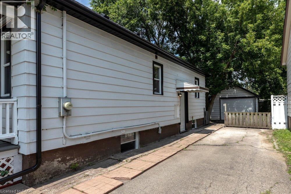 95 Chetwood Street Property Photo 43