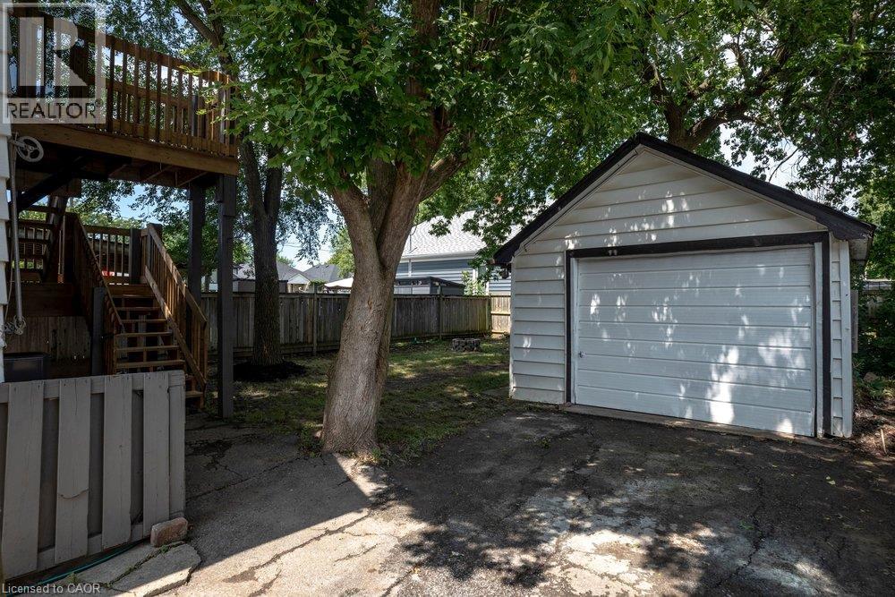95 Chetwood Street Property Photo 44