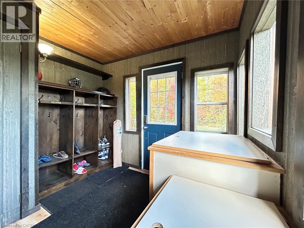 462 Waterfalls Road Property Photo 6