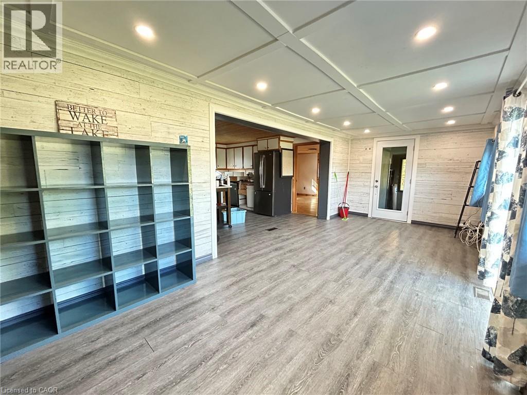 462 Waterfalls Road Property Photo 8