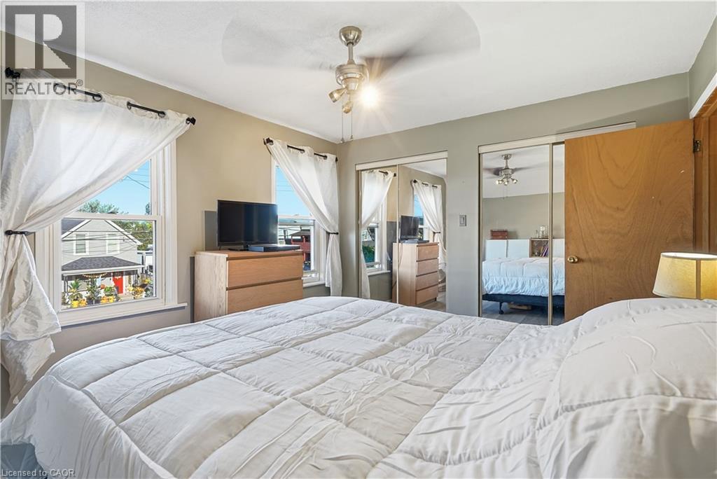 16 Albemarle Street Property Photo 28