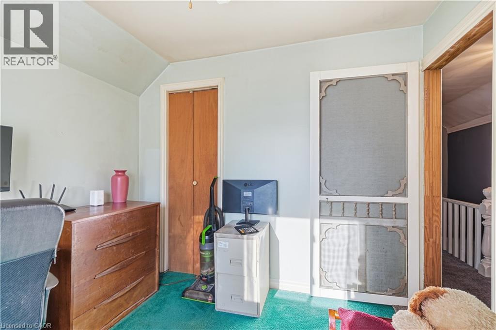 16 Albemarle Street Property Photo 34