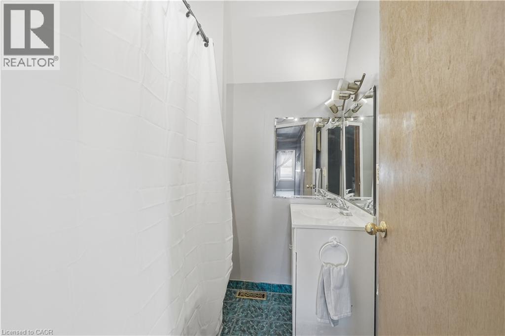 16 Albemarle Street Property Photo 35