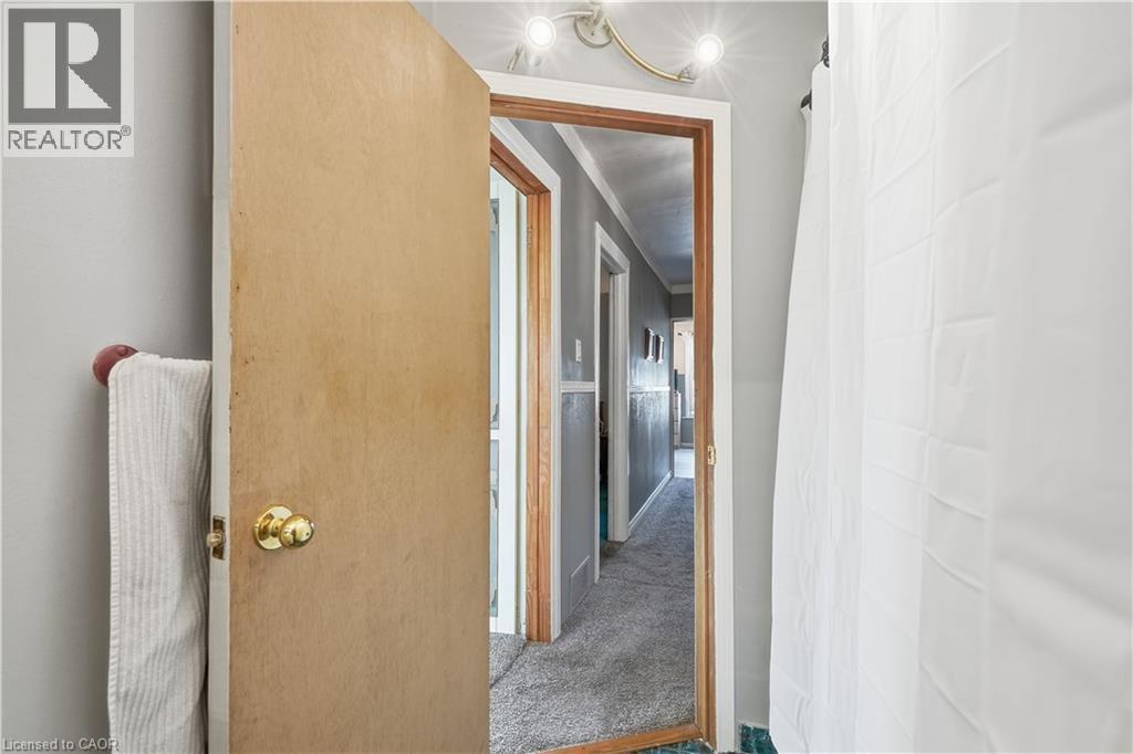 16 Albemarle Street Property Photo 36