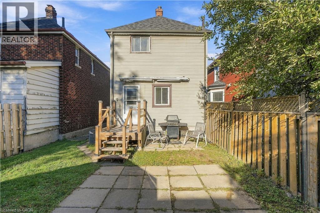 16 Albemarle Street Property Photo 43