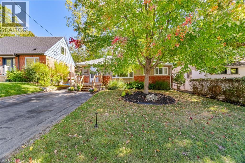 18 Delsey Street Property Photo 3