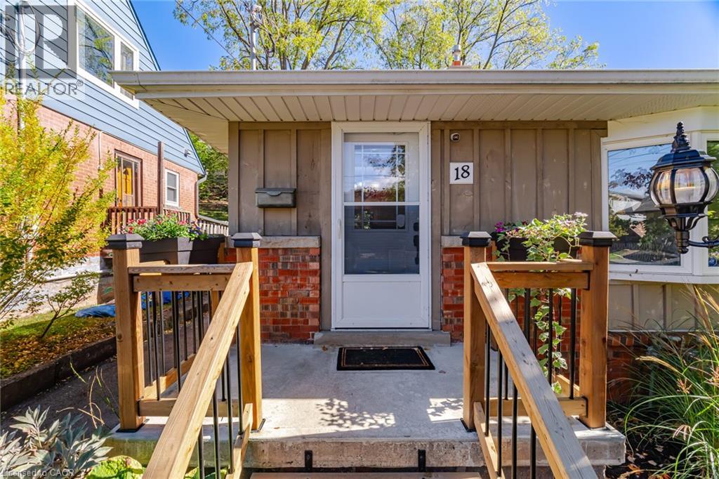 18 Delsey Street Property Photo 6