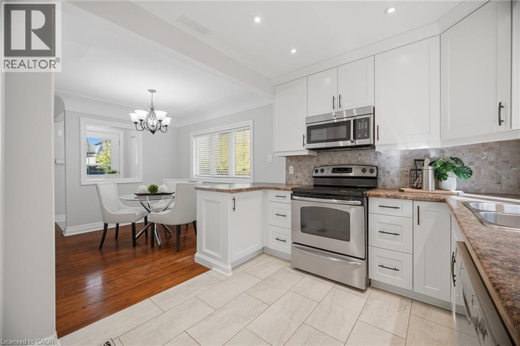 18 Delsey Street Property Photo 15