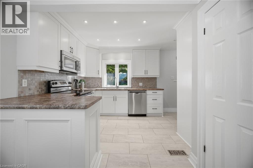 18 Delsey Street Property Photo 16