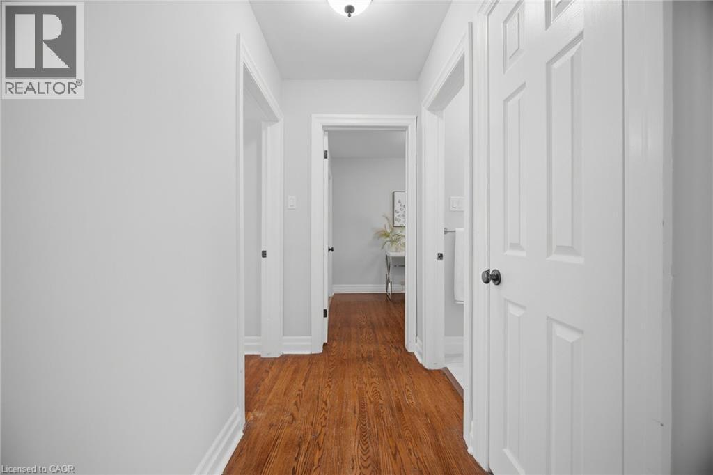 18 Delsey Street Property Photo 21
