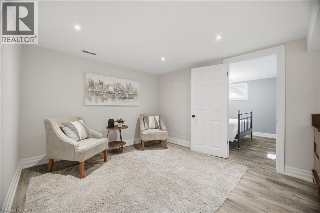 18 Delsey Street Property Photo 30