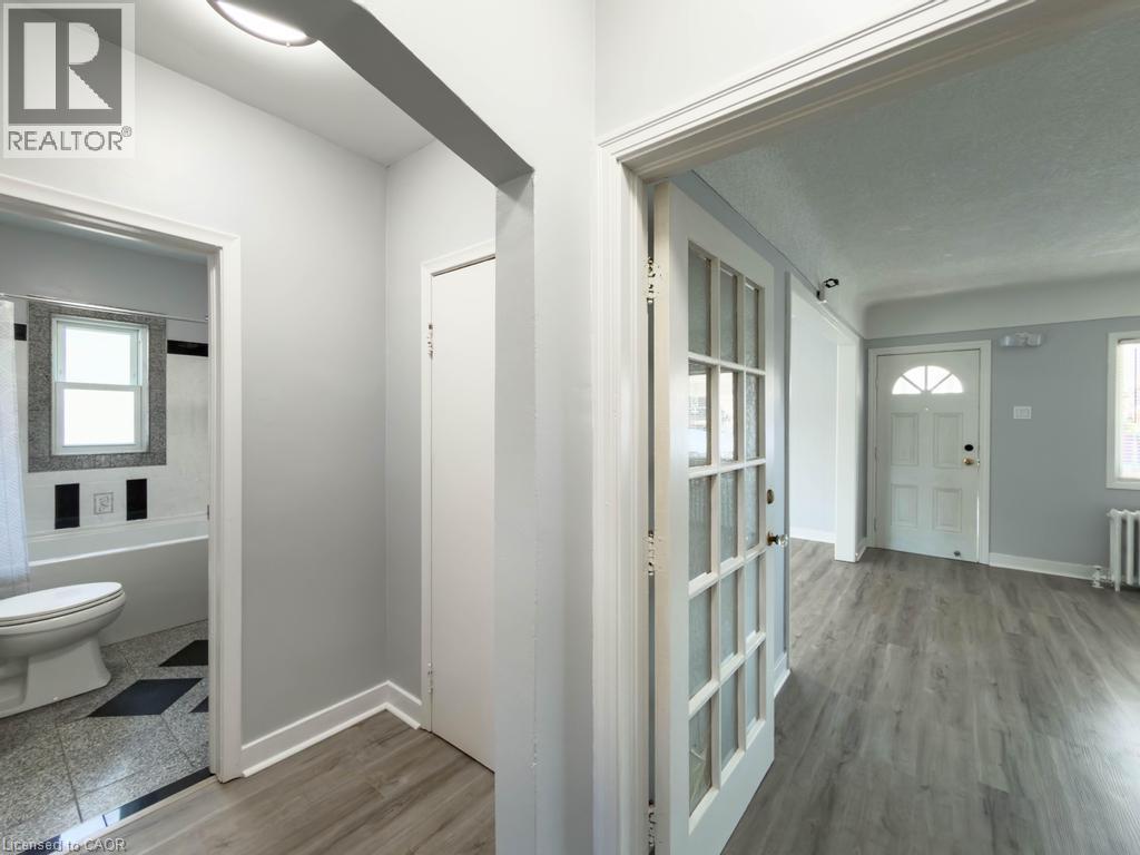 5576 Desson Avenue Property Photo 12