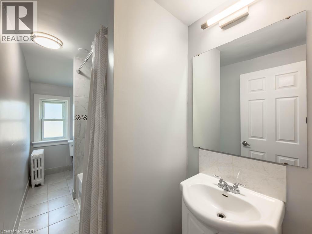 5576 Desson Avenue Property Photo 22