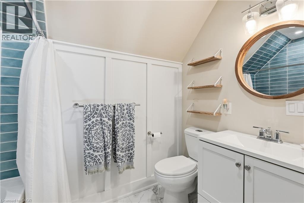 77 Houghton Avenue S Property Photo 33