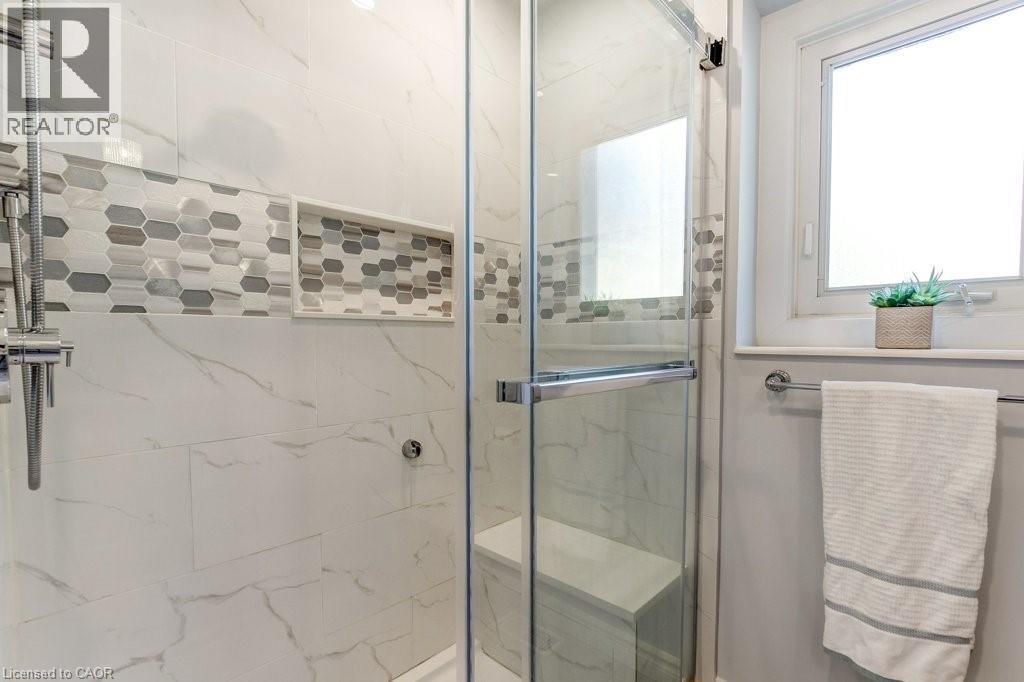 215 Briar Hill Crescent Property Photo 29