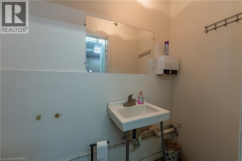 23 Kenyon Street Unit# 4&5 Property Photo 8