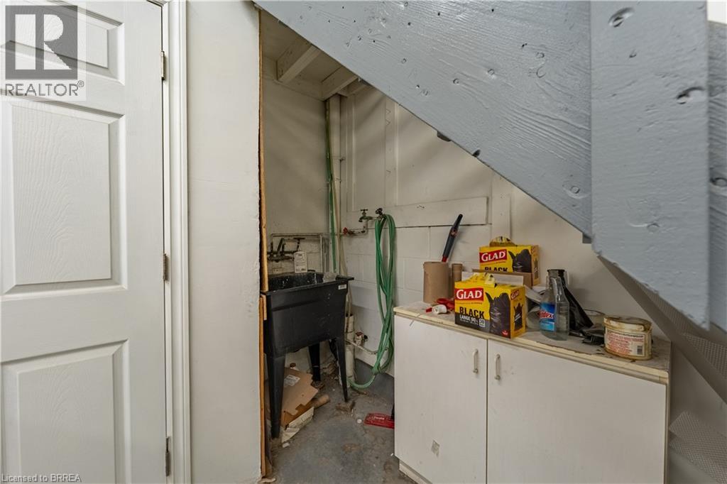 23 Kenyon Street Unit# 4&5 Property Photo 12