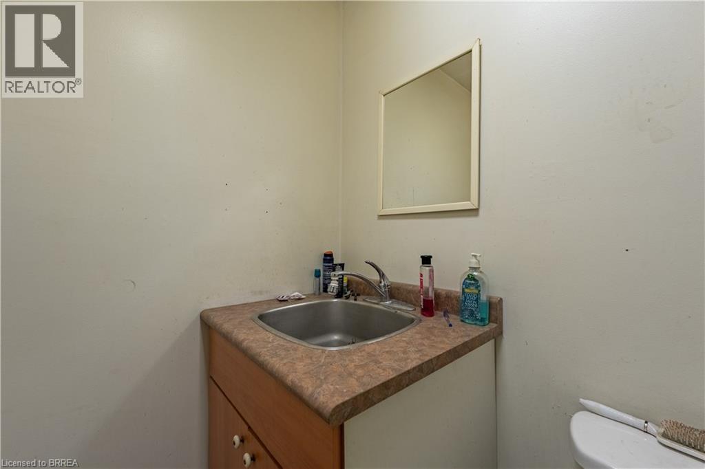 23 Kenyon Street Unit# 4&5 Property Photo 20