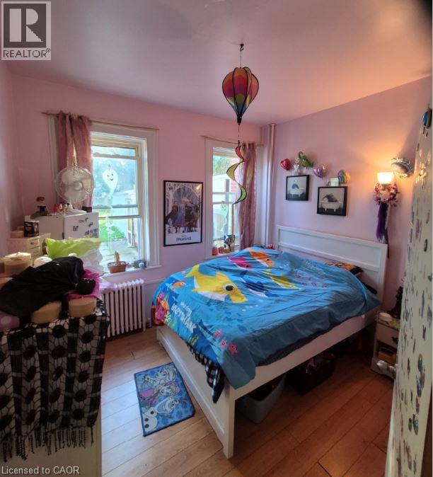 20 Carleton Street N Property Photo 8