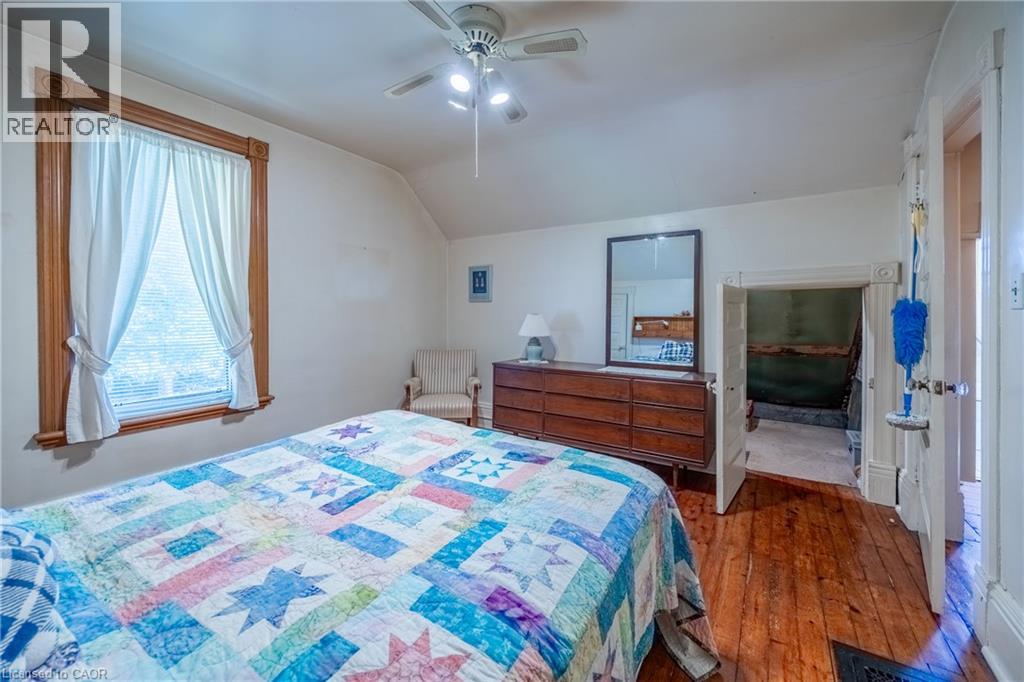 33 Palmerston Avenue Property Photo 22