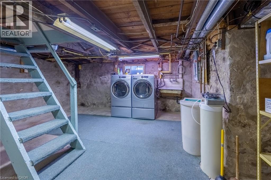 33 Palmerston Avenue Property Photo 29