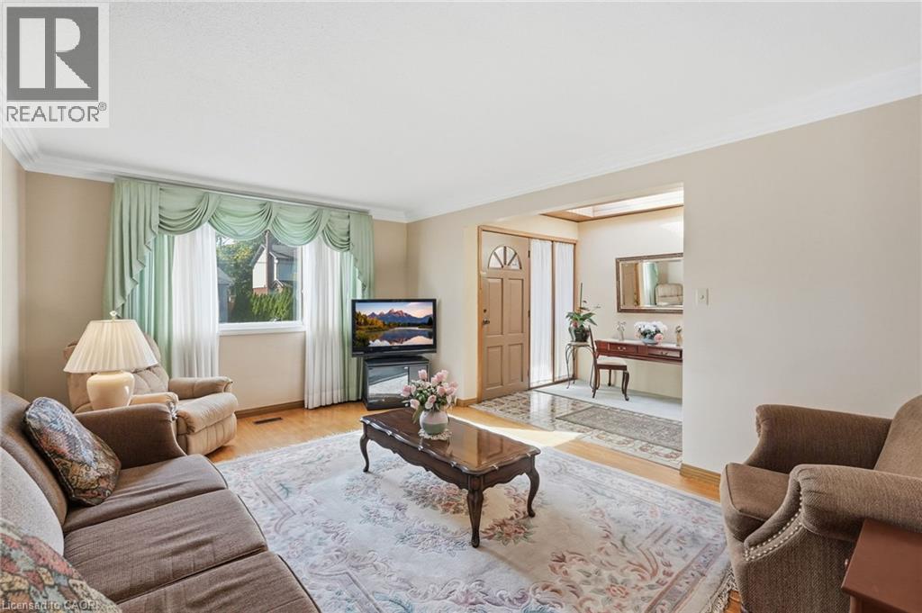 32 San Fernando Drive Property Photo 10